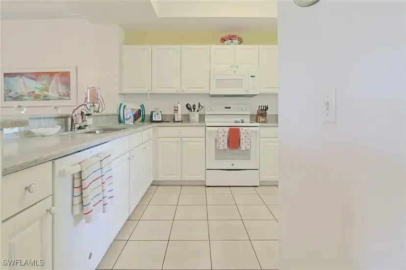 Picture of 4690 Turnberry Lake Dr 104, Estero, FL 33928