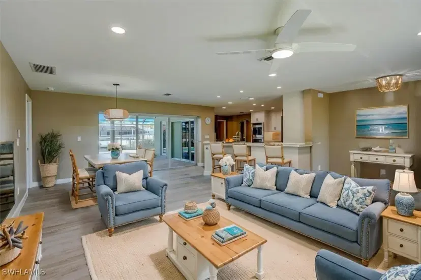 Picture of 28 Bayview Blvd, Fort Myers Beach FL 33931