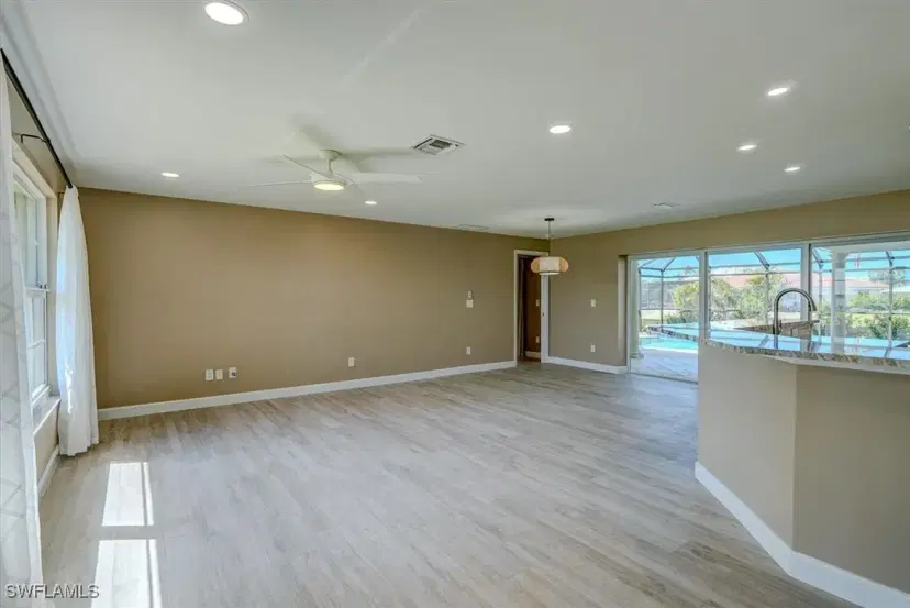 Picture of 28 Bayview Blvd, Fort Myers Beach FL 33931