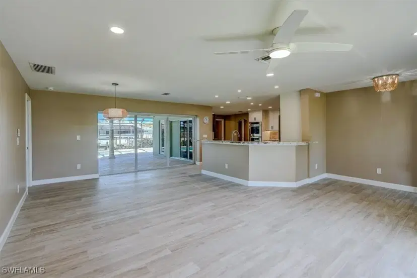Picture of 28 Bayview Blvd, Fort Myers Beach FL 33931