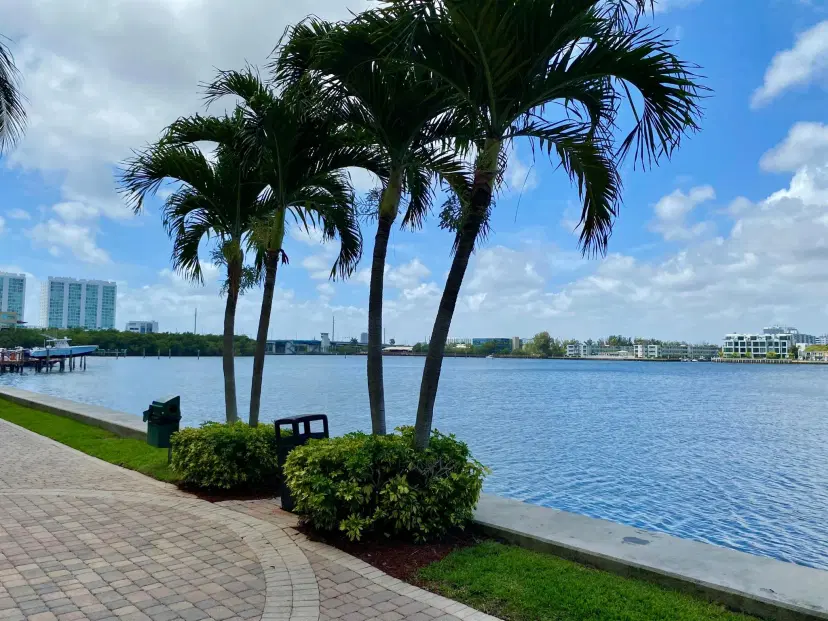 Picture of 17125 N Bay Road 3310, Sunny Isles Beach FL 33160