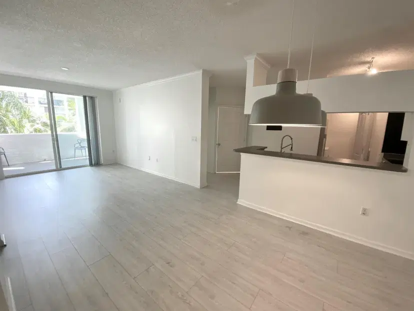 Picture of 17125 N Bay Road 3310, Sunny Isles Beach FL 33160