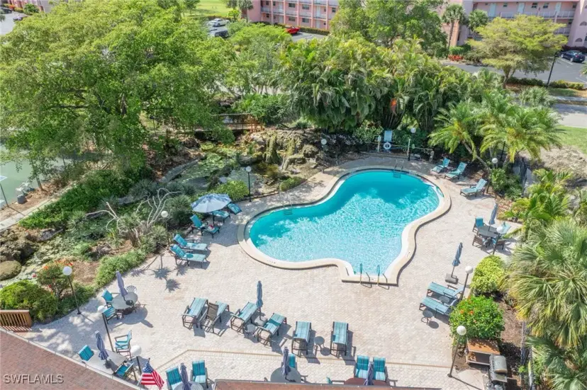 Picture of 501 Forest Lakes Blvd 111, Naples FL 34105
