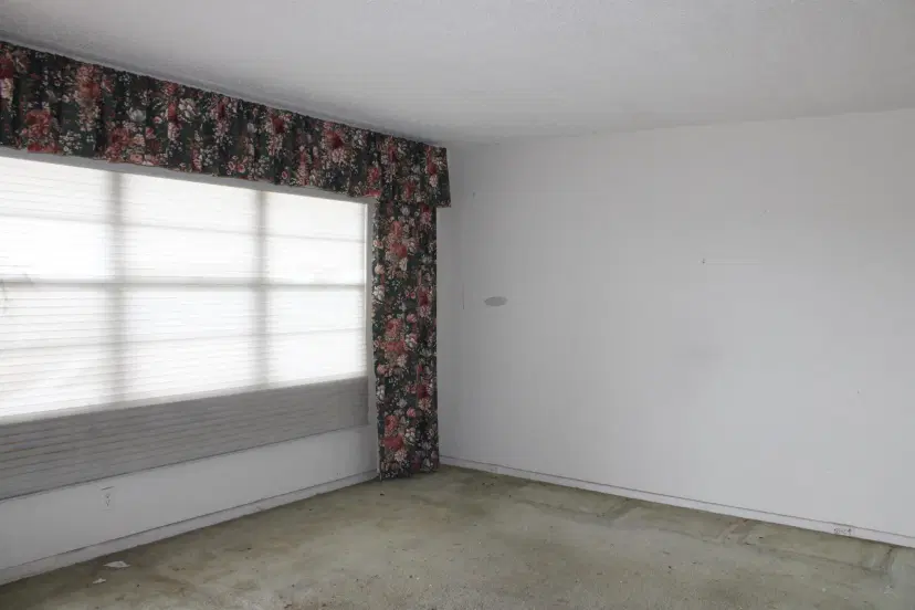 Picture of 850 SW 133Rd Terrace 404B, Pembroke Pines FL 33023