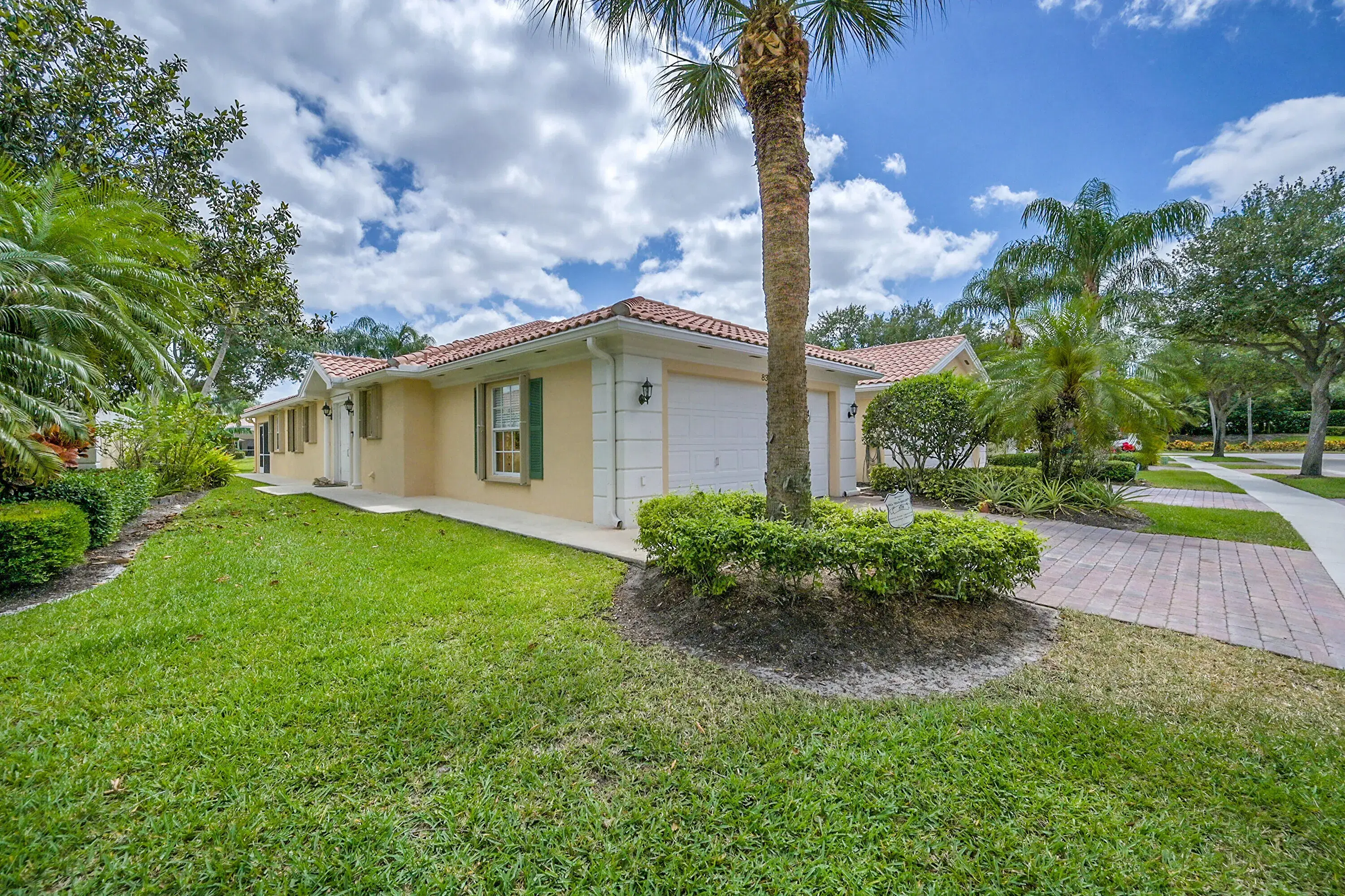 Picture of 8370 Eleuthera Lane, Wellington, FL 33414