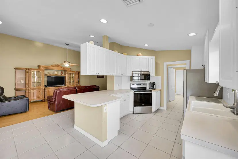 Picture of 8370 Eleuthera Lane, Wellington FL 33414