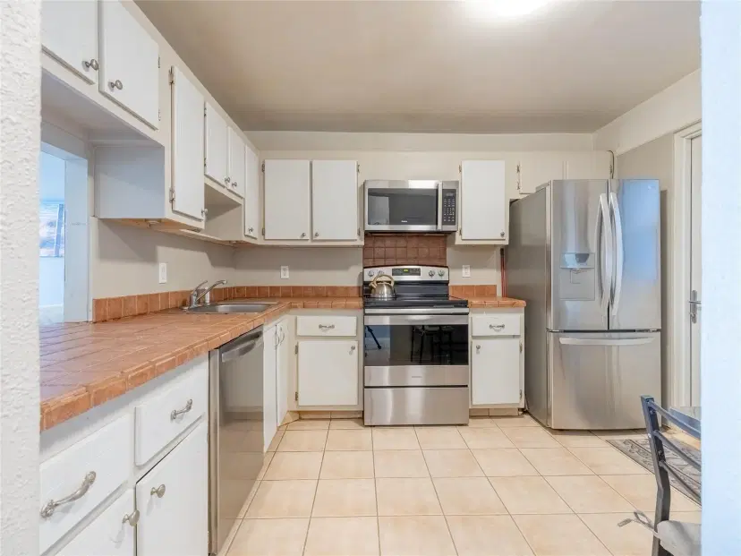 Picture of 2200 NE 33Rd Ave 6E, Fort Lauderdale FL 33305