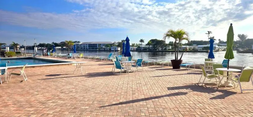 Picture of 2006 S Federal Highway S 102, Boynton Beach, FL 33435