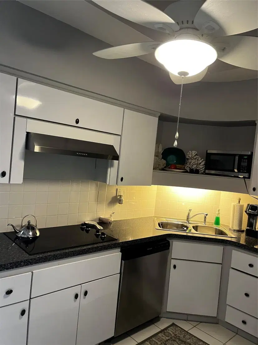 Picture of 3200 Ne 36 420, Fort Lauderdale FL 33308