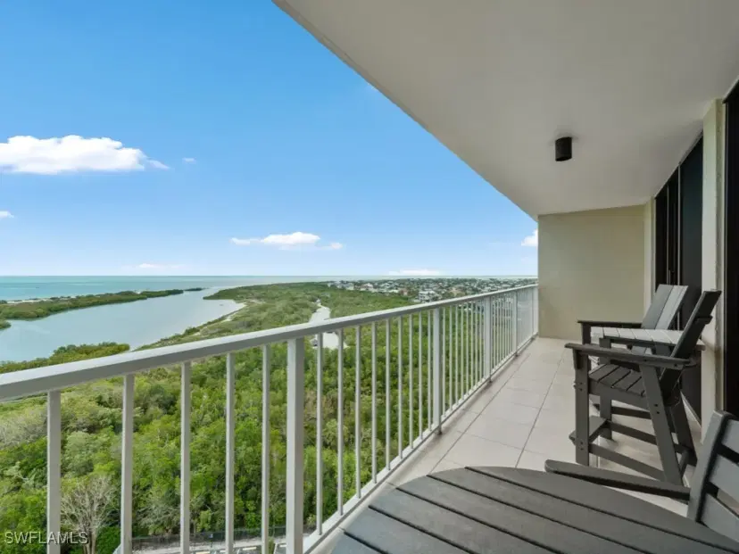 Picture of 440 Seaview Ct 1502, Marco Island FL 34145