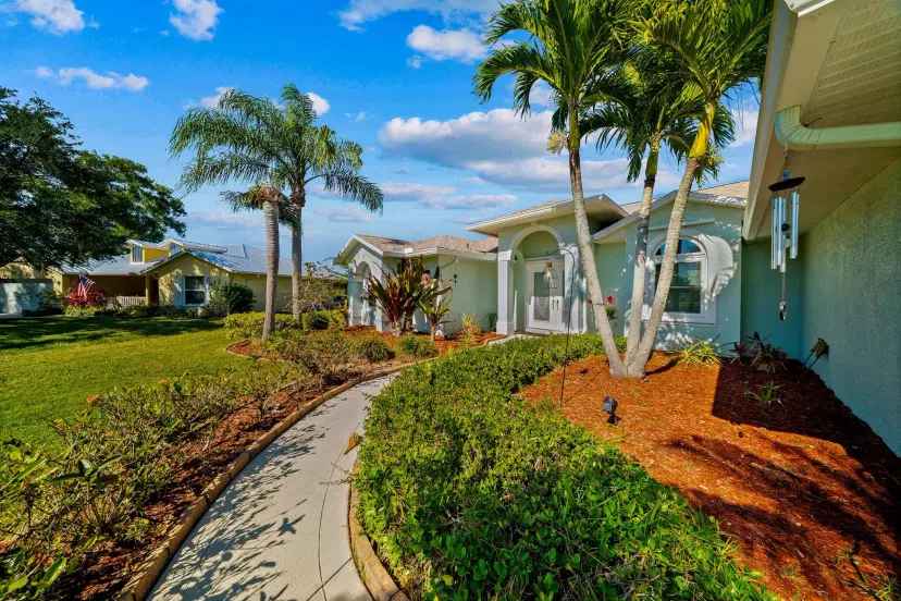 Picture of 6730 NW Rasp Court, Port St Lucie FL 34983