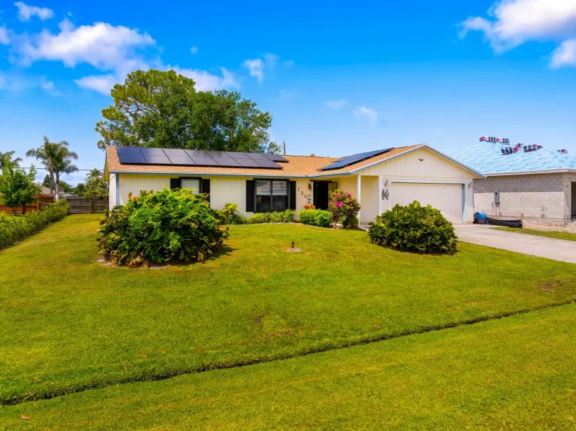 Picture of 720 SW Broadview Street, Port St Lucie FL 34983