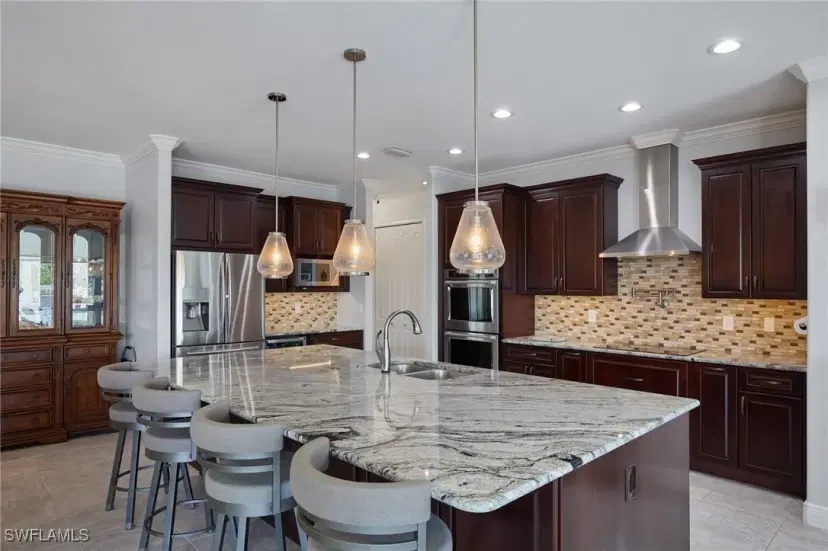 Picture of 13878 Allamanda Cir, Port Charlotte, FL 33981