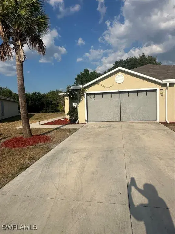 Picture of 9153 Aegean Cir, Lehigh Acres FL 33936