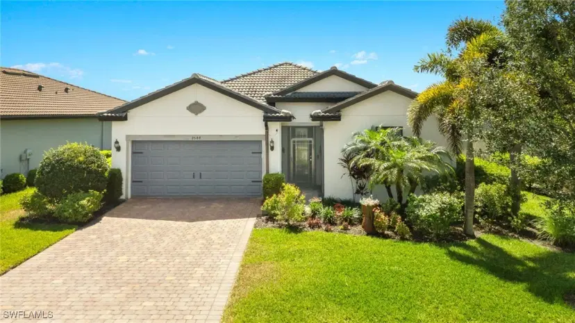 Picture of 3544 E Hampton Cir, Alva FL 33920