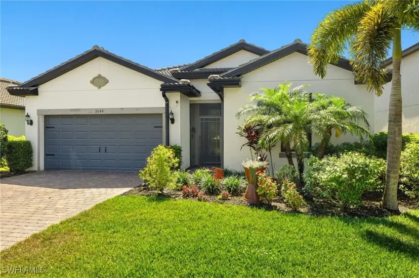 Picture of 3544 E Hampton Cir, Alva FL 33920