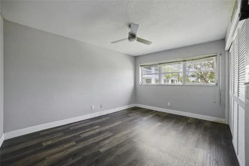 Picture of 5208 NE 24Th Ter F217, Fort Lauderdale FL 33308