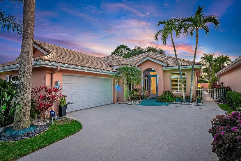 Picture of 210 S Hampton Drive, Jupiter, FL 33458