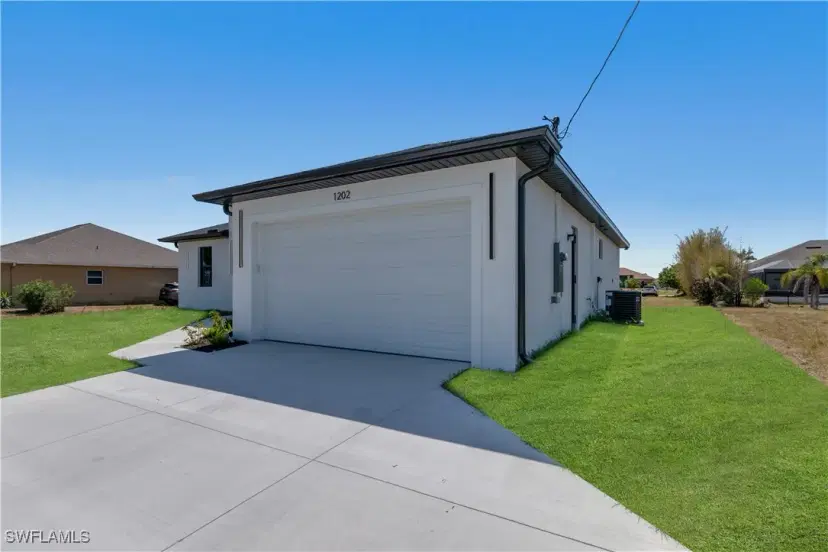 Picture of 1202 Nelson Rd N, Cape Coral FL 33993