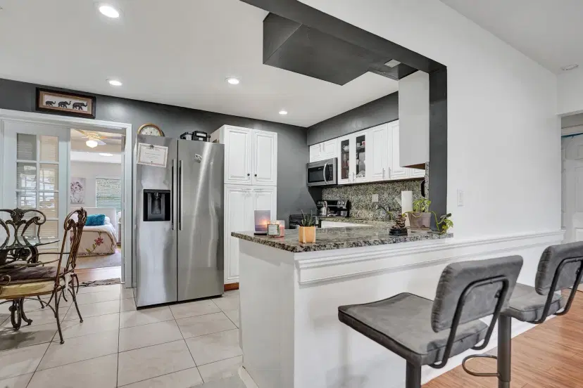Picture of 415 W Palm St, Lantana FL 33462