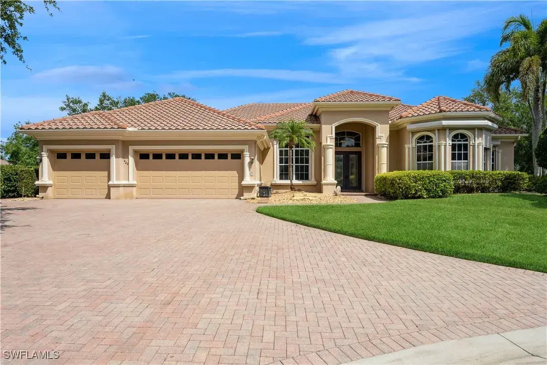 Picture of 429 Terracina Ct, Naples, FL 34119