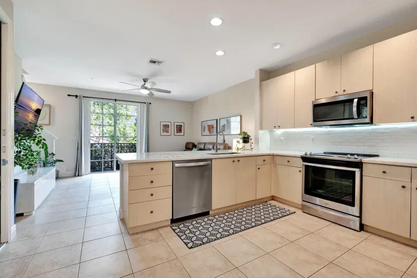 Picture of 112 Osceola Lane, Jupiter FL 33458