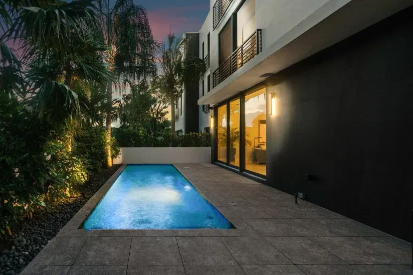 Picture of 914 Palm Trail, Delray Beach FL 33483