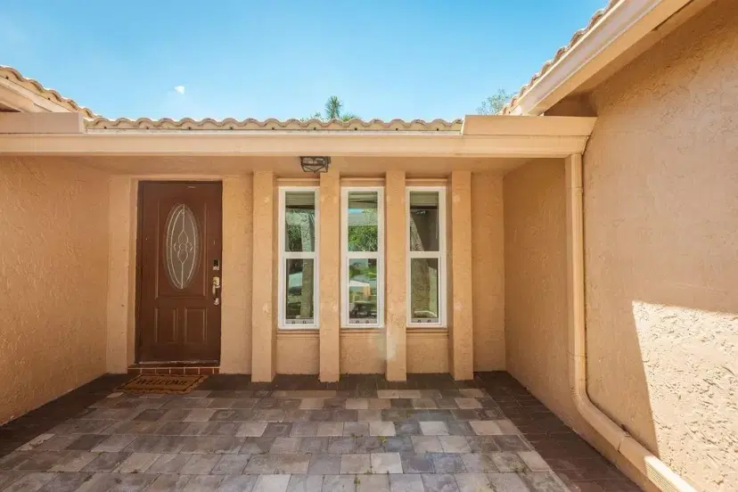 Picture of 10460 NW 2Nd Ct, Plantation FL 33324