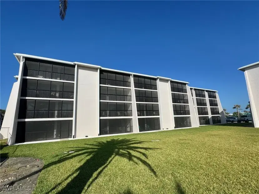 Picture of 1501 Middle Gulf Dr 102I, Sanibel FL 33957