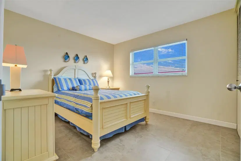 Picture of 4431 NW 16Th St 209, Fort Lauderdale FL 33313