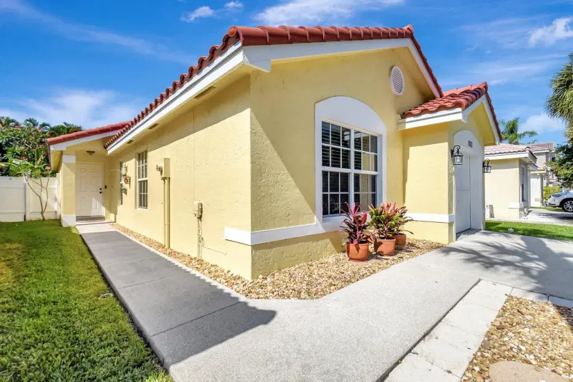 Picture of 8024 Stirrup Cay Court, Boynton Beach, FL 33436
