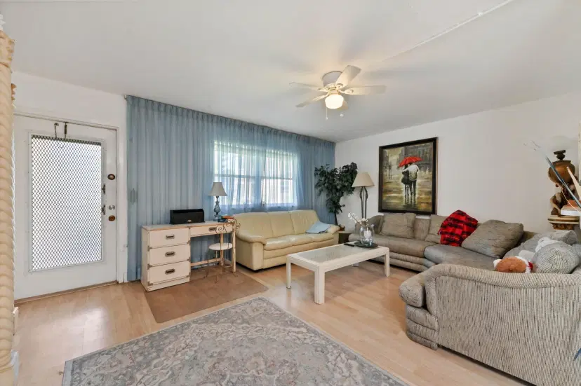 Picture of 302 Brittany G, Delray Beach, FL 33446
