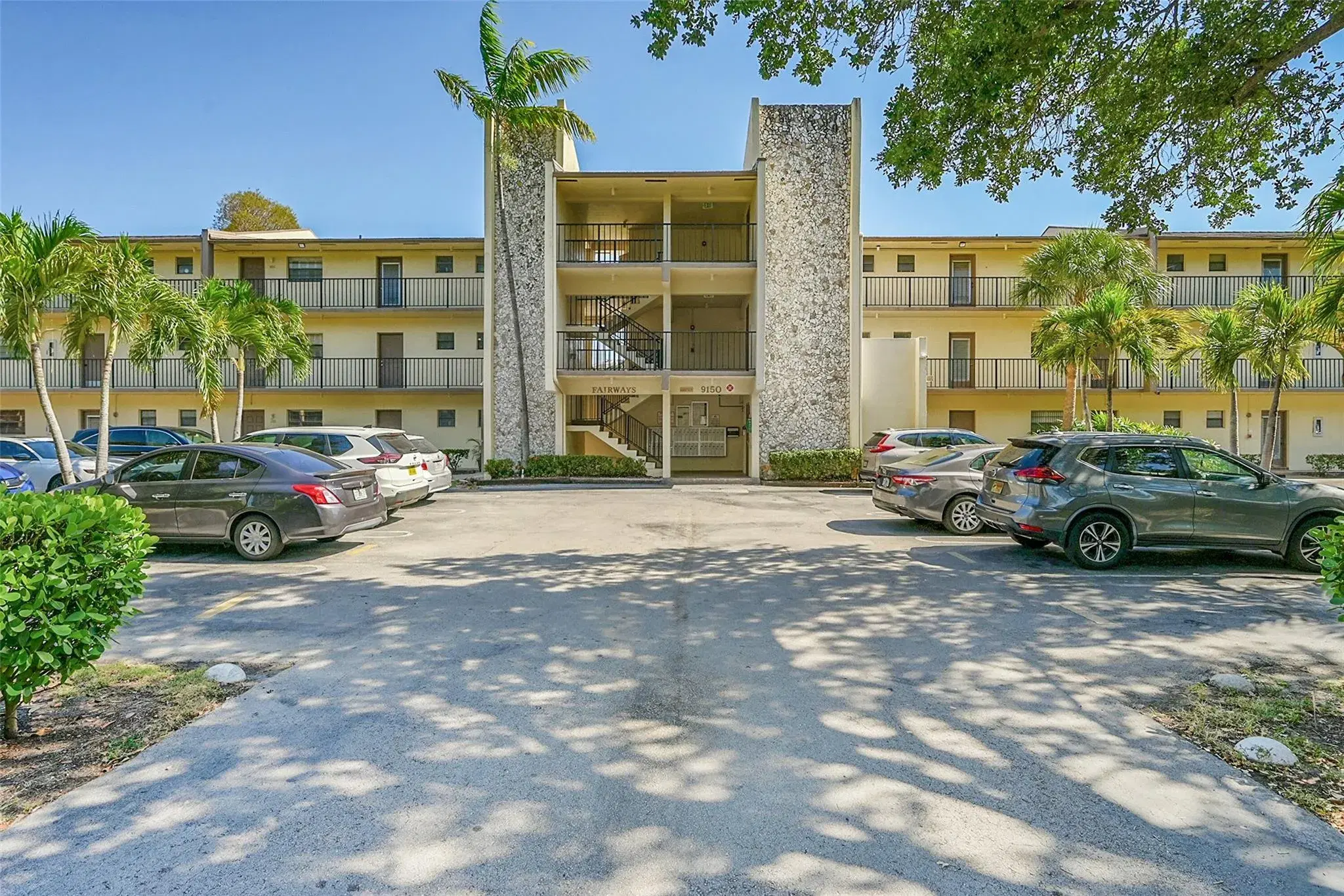 Picture of 9150 NW 38Th Dr 111, Coral Springs, FL 33065
