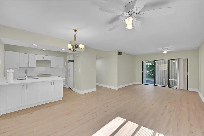 Picture of 9150 NW 38Th Dr 111, Coral Springs FL 33065