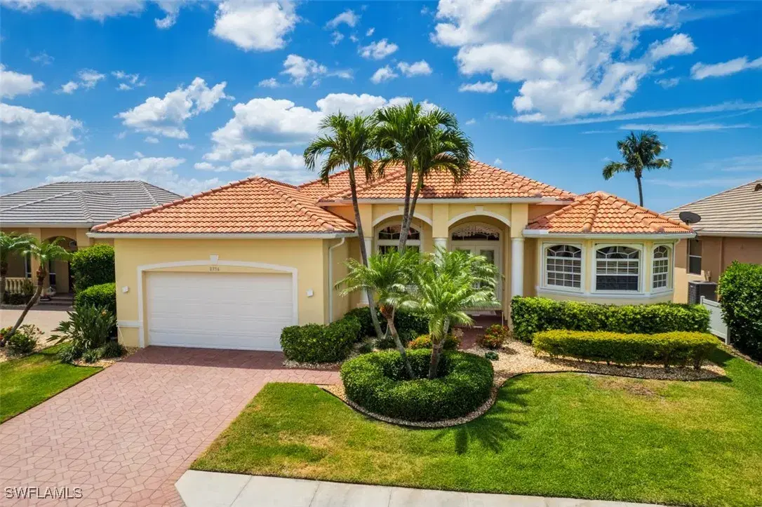 Picture of 8356 Southwind Bay Cir, Fort Myers, FL 33908