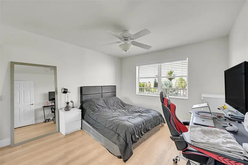 Picture of 2560 NW 103Rd Ave 402, Sunrise FL 33322