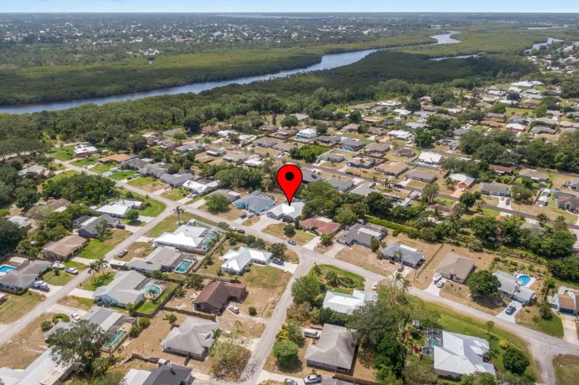 Picture of 1026 SE Damask Avenue, Port St Lucie FL 34983