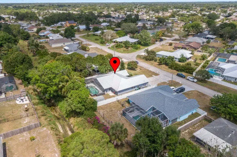 Picture of 1026 SE Damask Avenue, Port St Lucie FL 34983