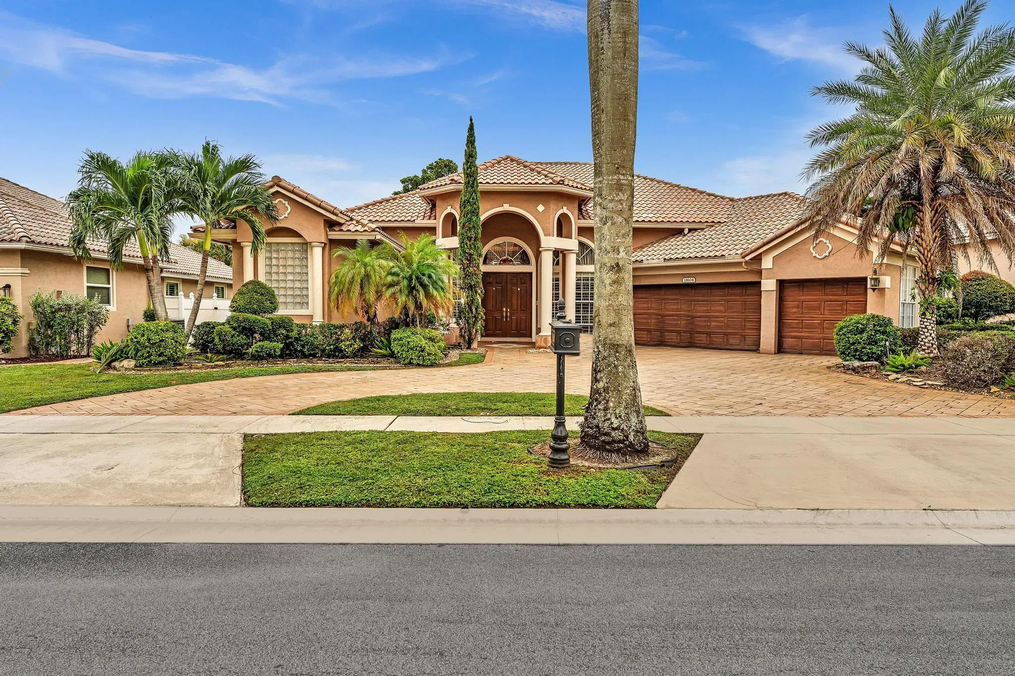 Picture of 11604 Kensington Court, Boca Raton, FL 33428