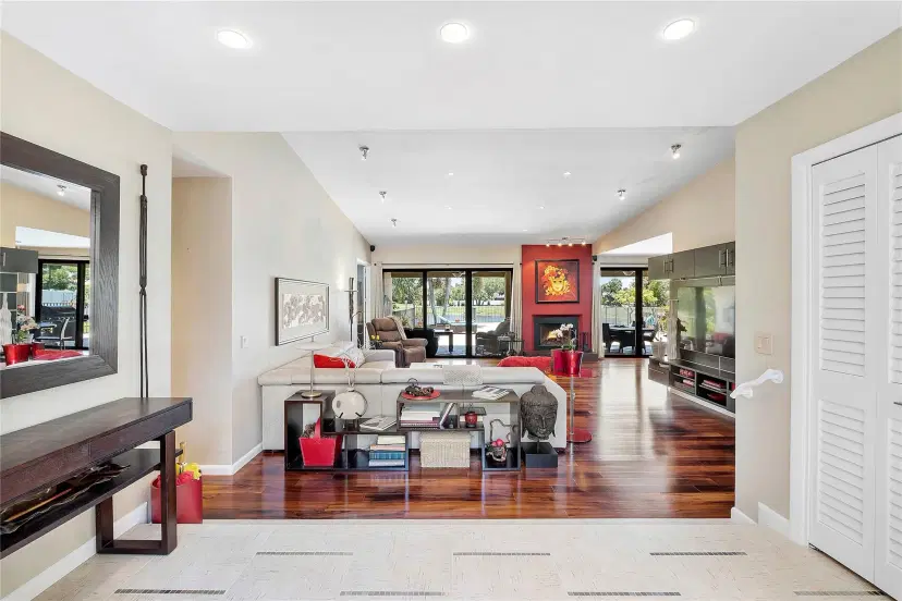 Picture of 8212 NW 85Th Ave, Tamarac FL 33321