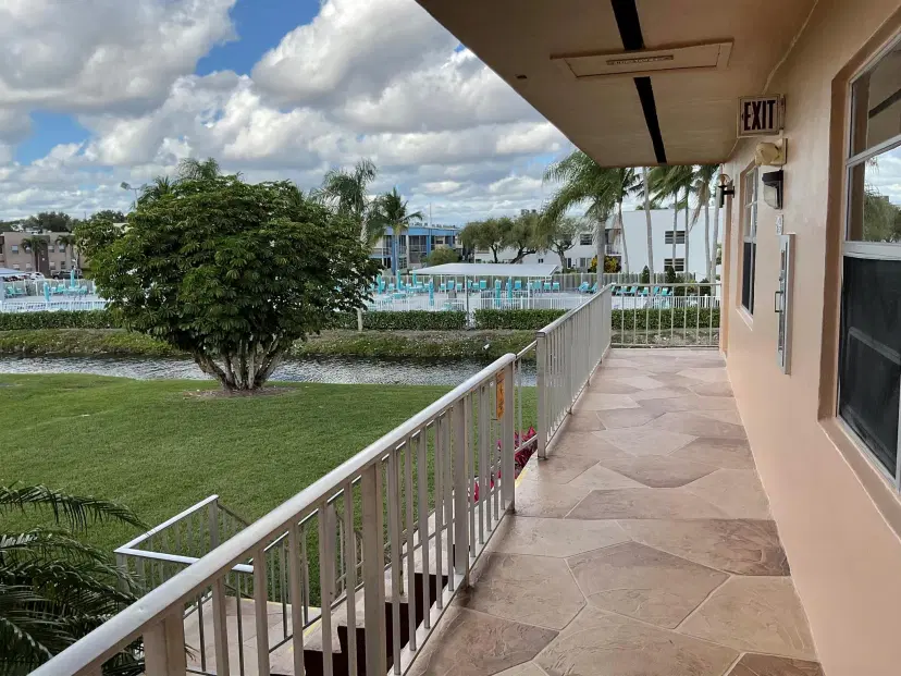 Picture of 527 Burgundy K, Delray Beach FL 33484