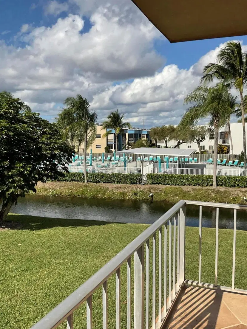 Picture of 527 Burgundy K, Delray Beach FL 33484