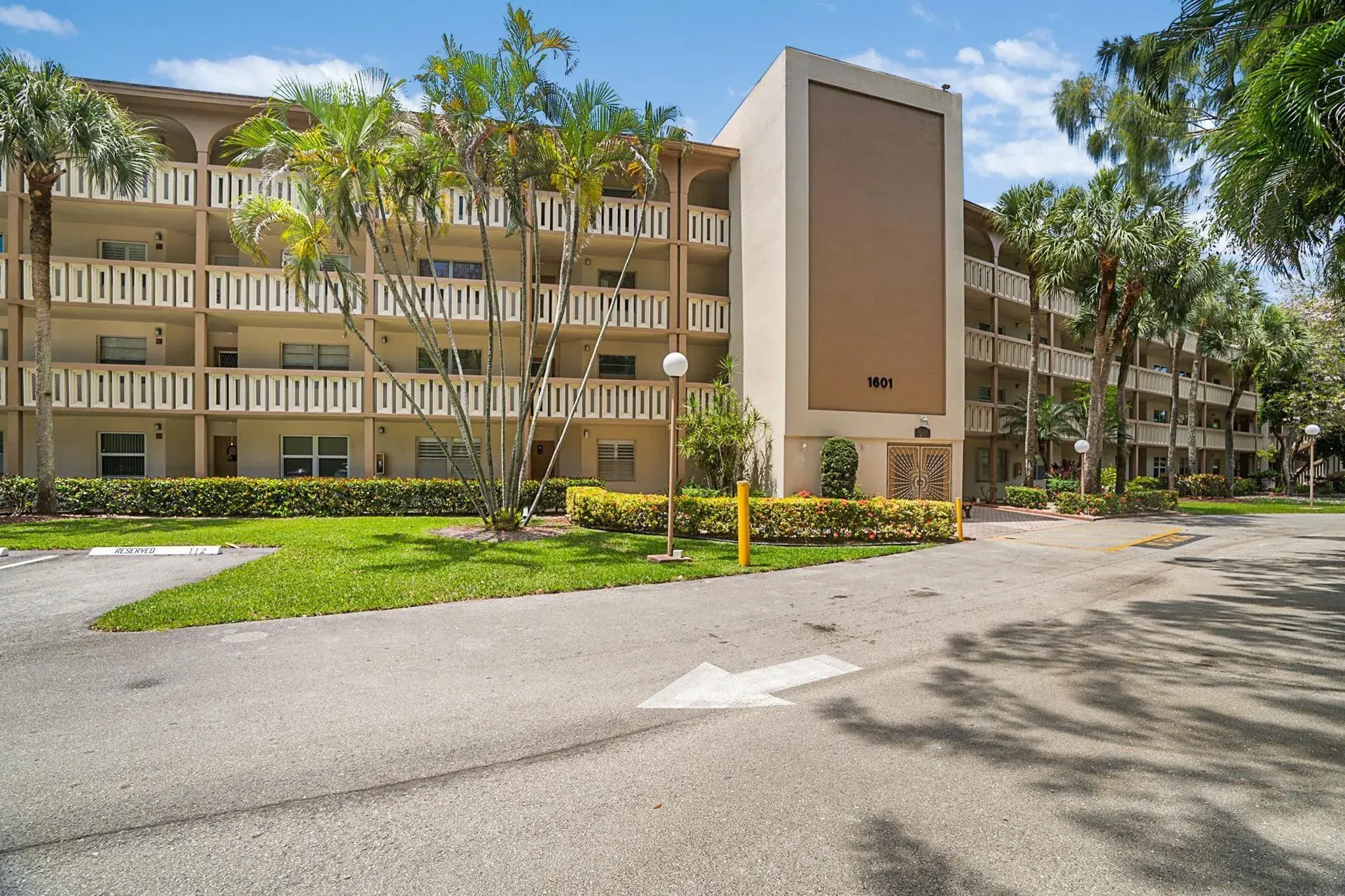 Picture of 1601 Abaco Dr D4, Coconut Creek, FL 33066
