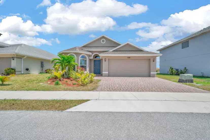 Picture of 408 Seafoam Cir, Fort Pierce FL 34945