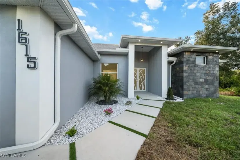 Picture of 1615 Richmond Ave N, Lehigh Acres FL 33972