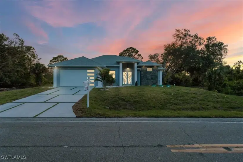 Picture of 1615 Richmond Ave N, Lehigh Acres FL 33972