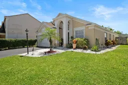 Picture of 39 Teal Way, Boynton Beach, FL 33436