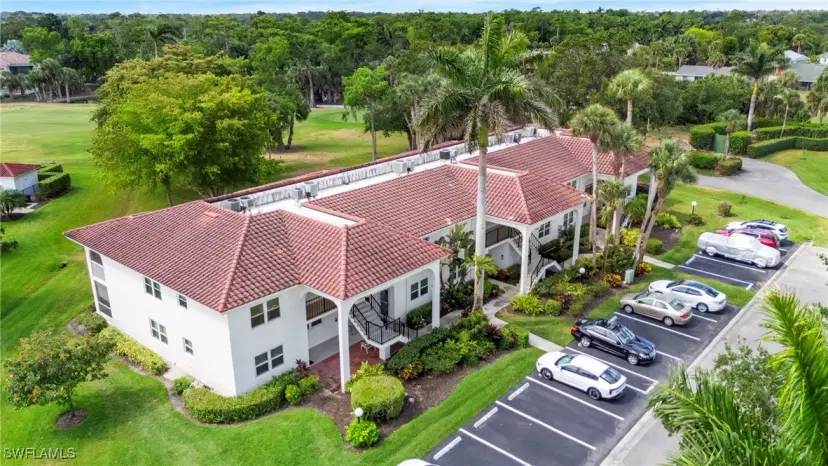 Picture of 1053 Forest Lakes Dr J206, Naples FL 34105