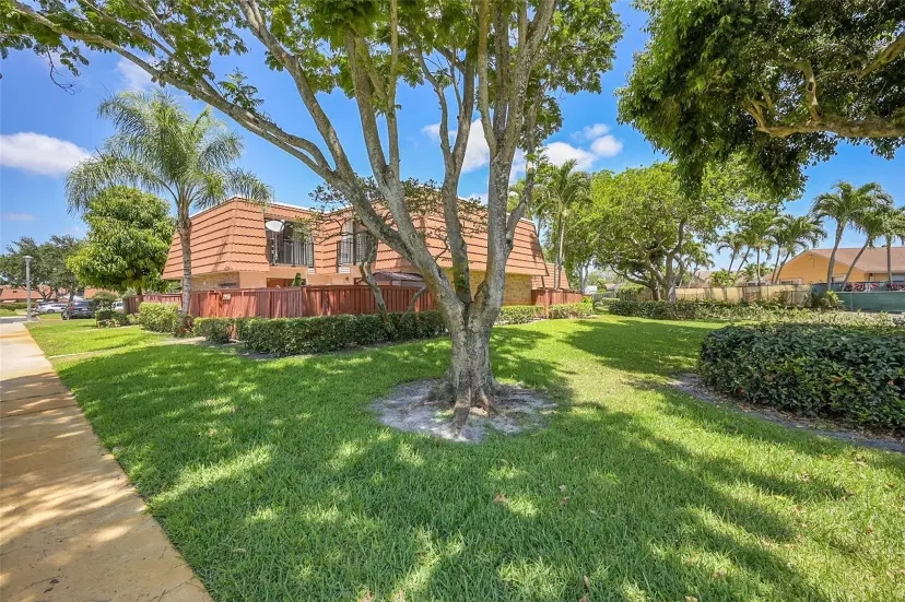 Picture of 2916 SW 12Th Street 2916, Deerfield Beach FL 33713