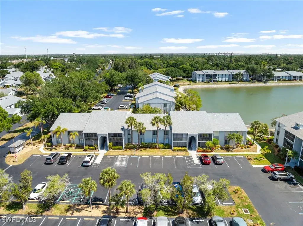 Picture of 4681 Lakeside Club Blvd 16, Fort Myers, FL 33905